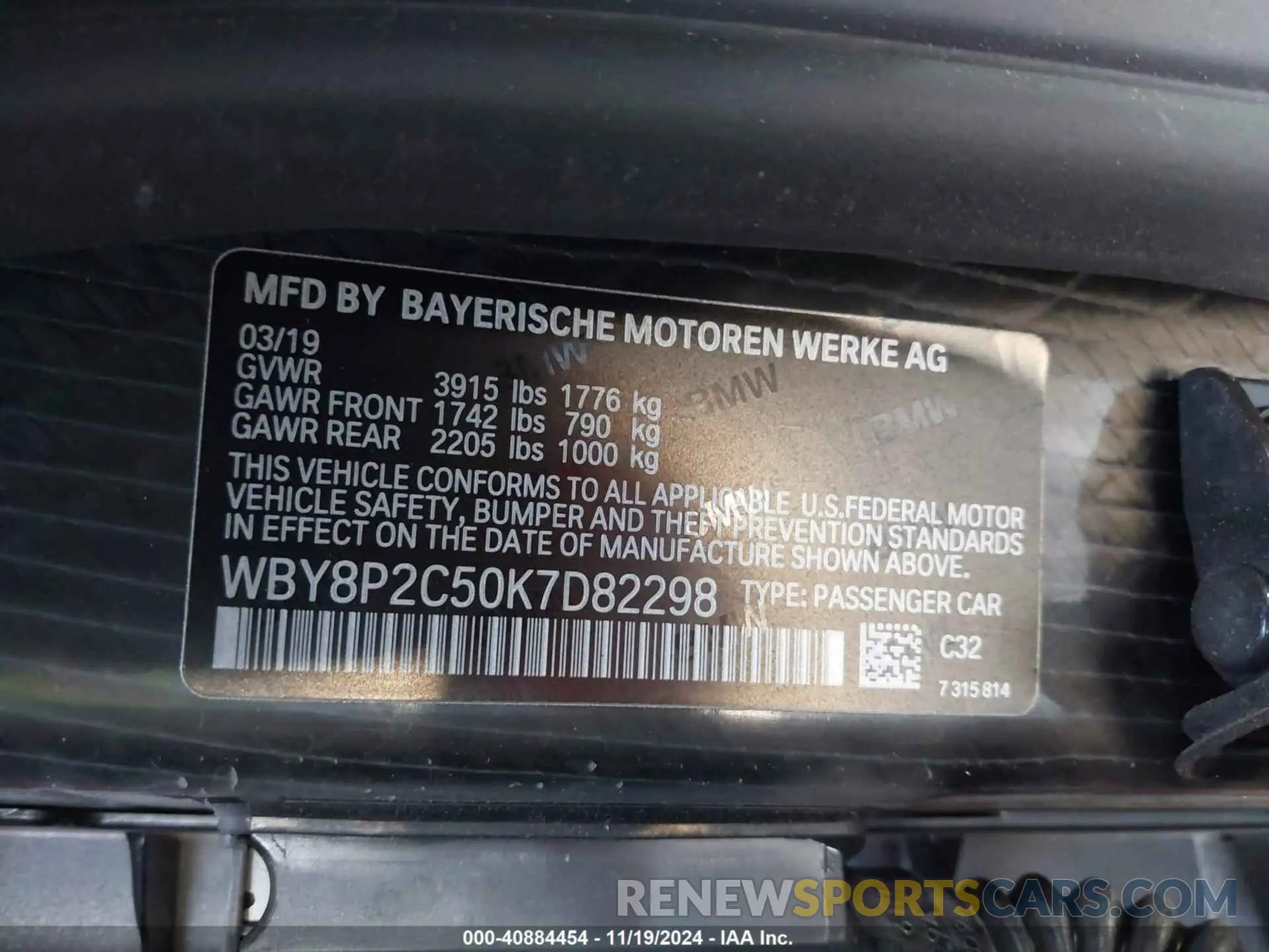 9 Photograph of a damaged car WBY8P2C50K7D82298 BMW I3 2019