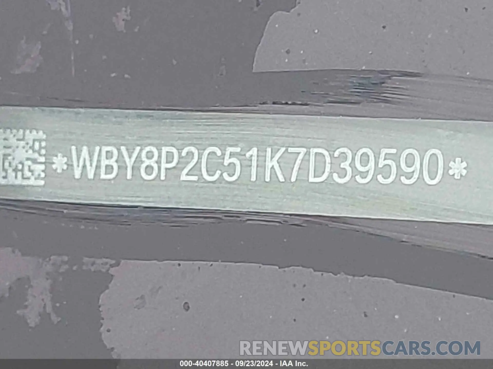 9 Photograph of a damaged car WBY8P2C51K7D39590 BMW I3 2019