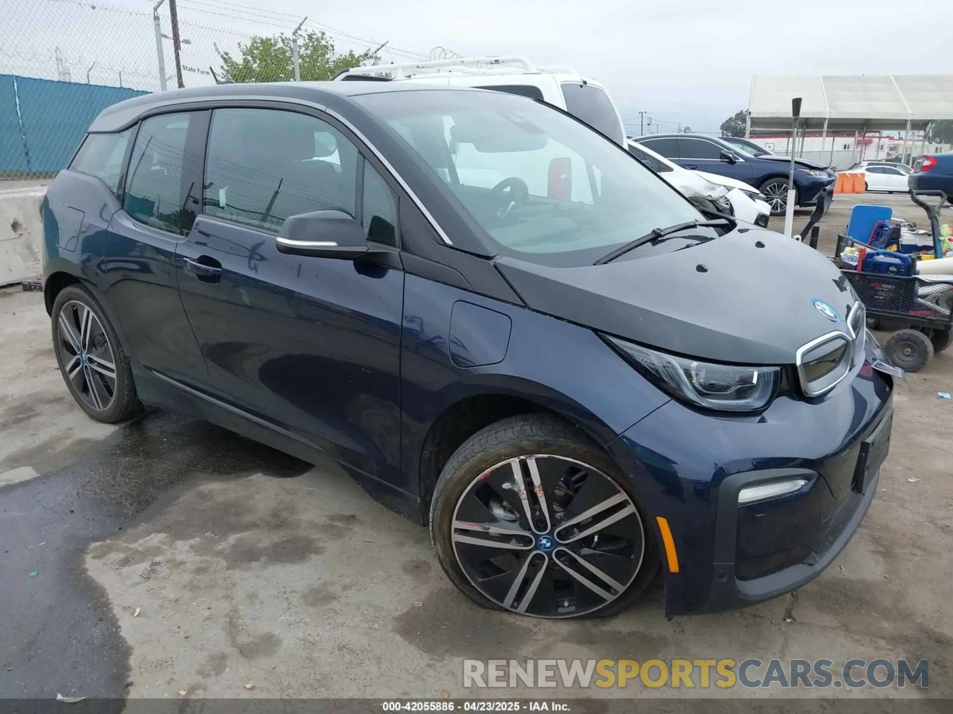 1 Photograph of a damaged car WBY8P4C54K7E83372 BMW I3 2019