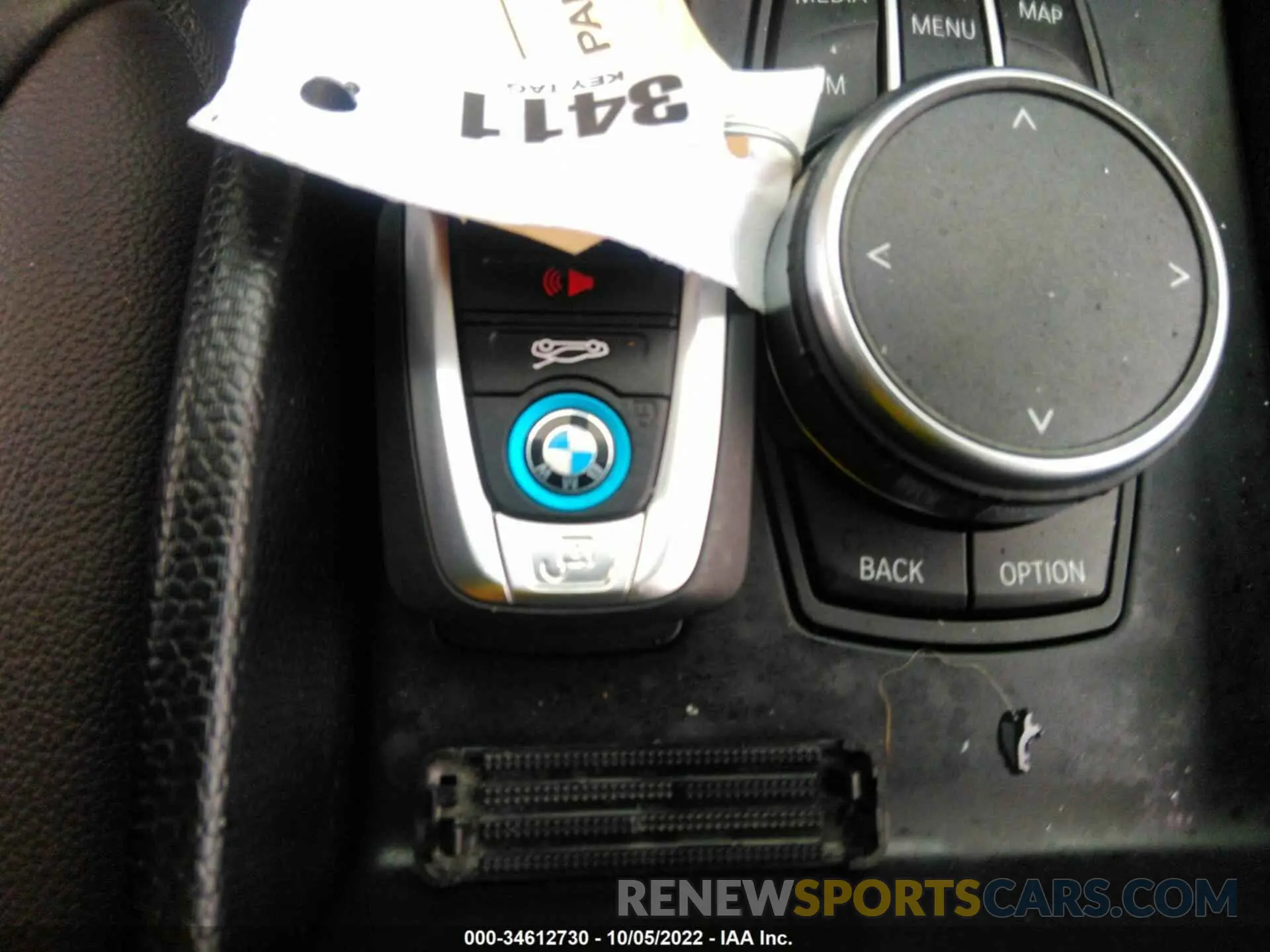 11 Photograph of a damaged car WBY8P6C04L7H18516 BMW I3 2020