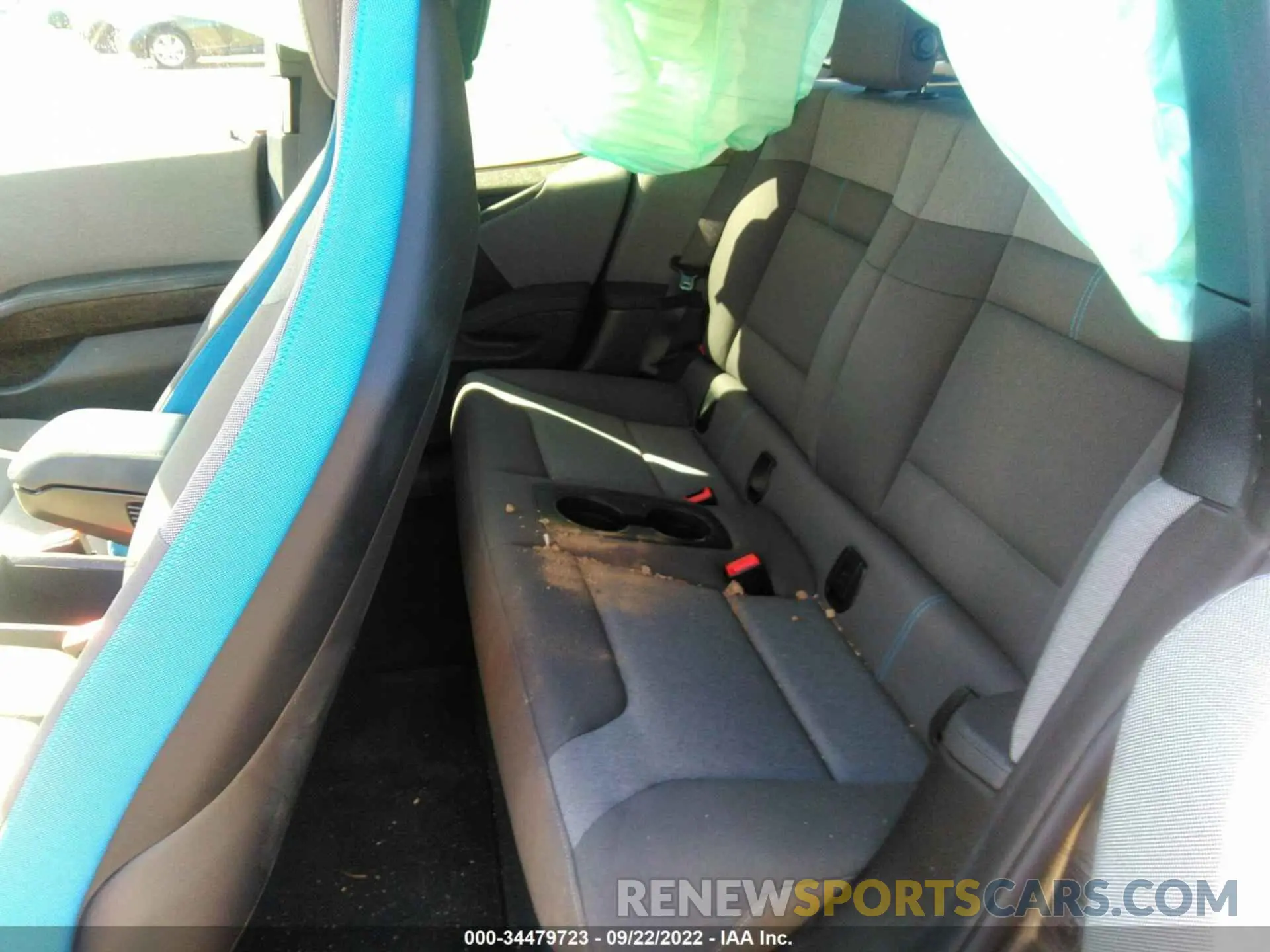 8 Photograph of a damaged car WBY8P2C05M7J23178 BMW I3 2021