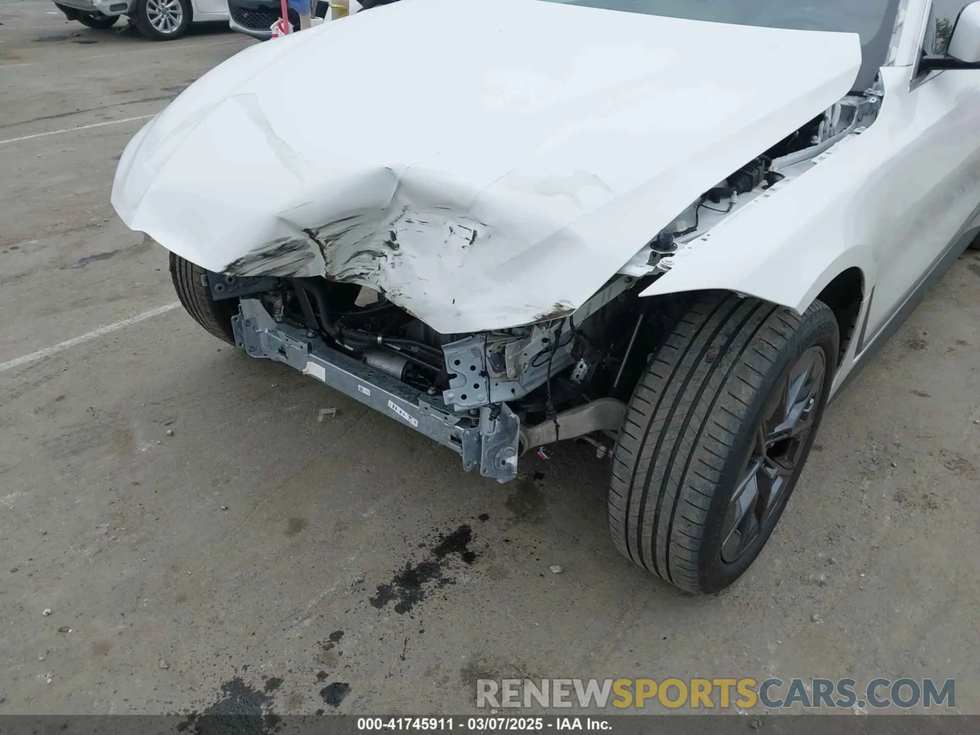 6 Photograph of a damaged car WBY43AW04PFP70309 BMW I4 2023