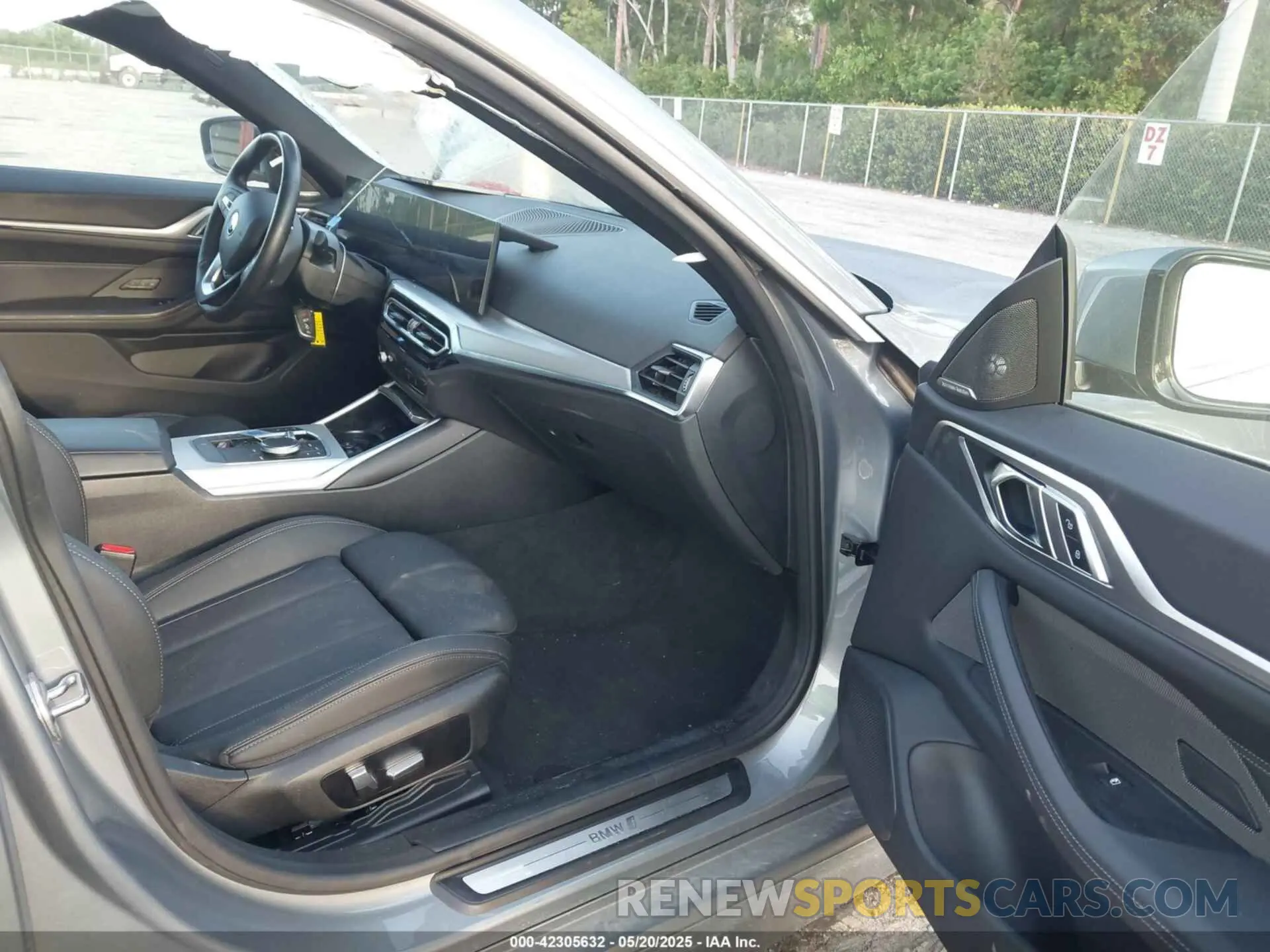 5 Photograph of a damaged car WBY73AW06PFP83690 BMW I4 2023