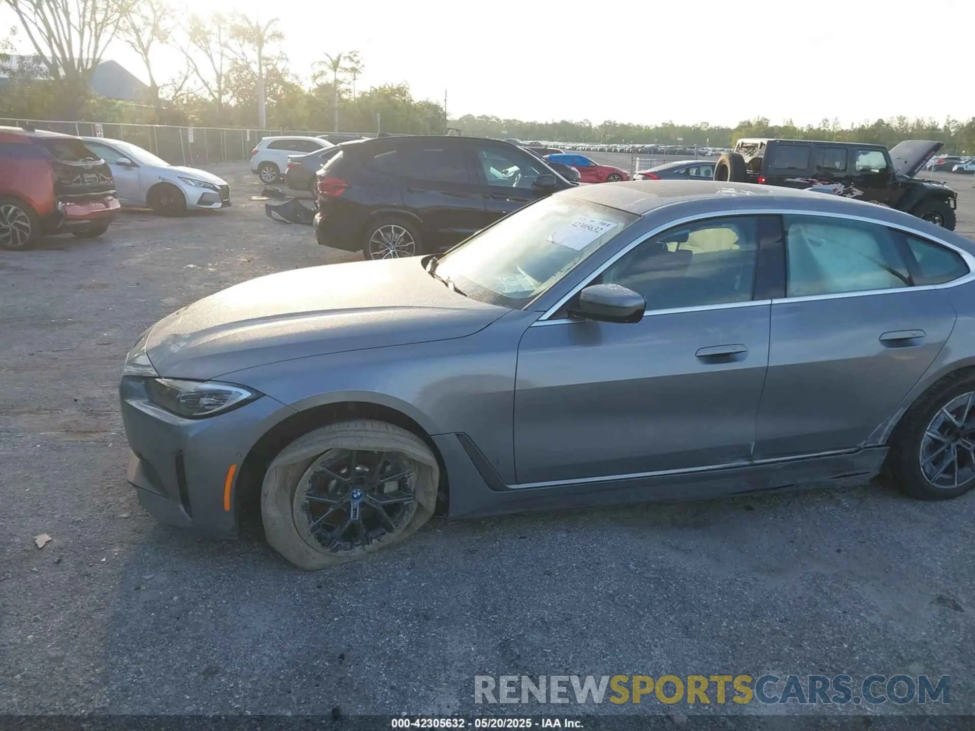 6 Photograph of a damaged car WBY73AW06PFP83690 BMW I4 2023