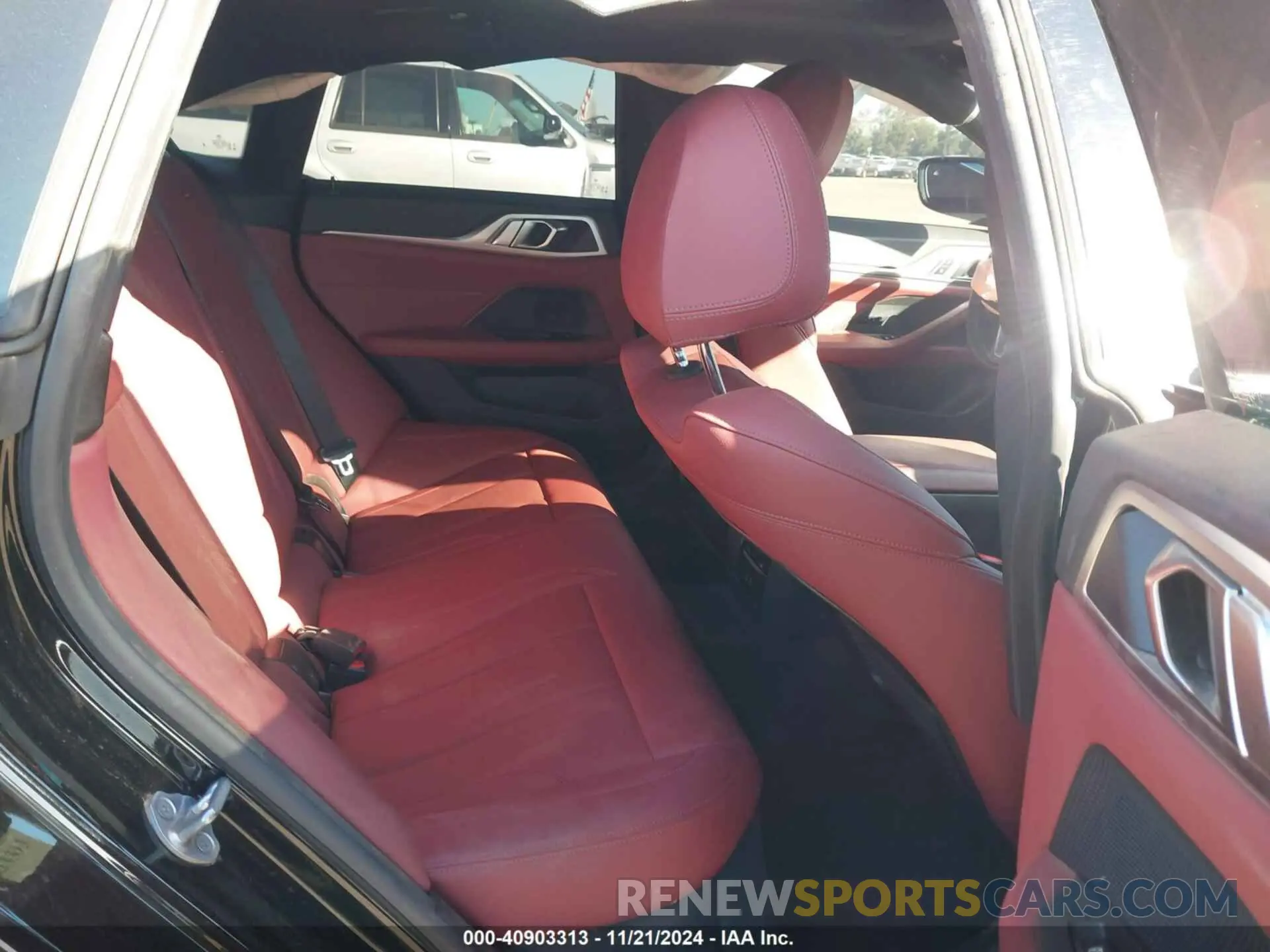 8 Photograph of a damaged car WBY73AW07PFR11516 BMW I4 2023
