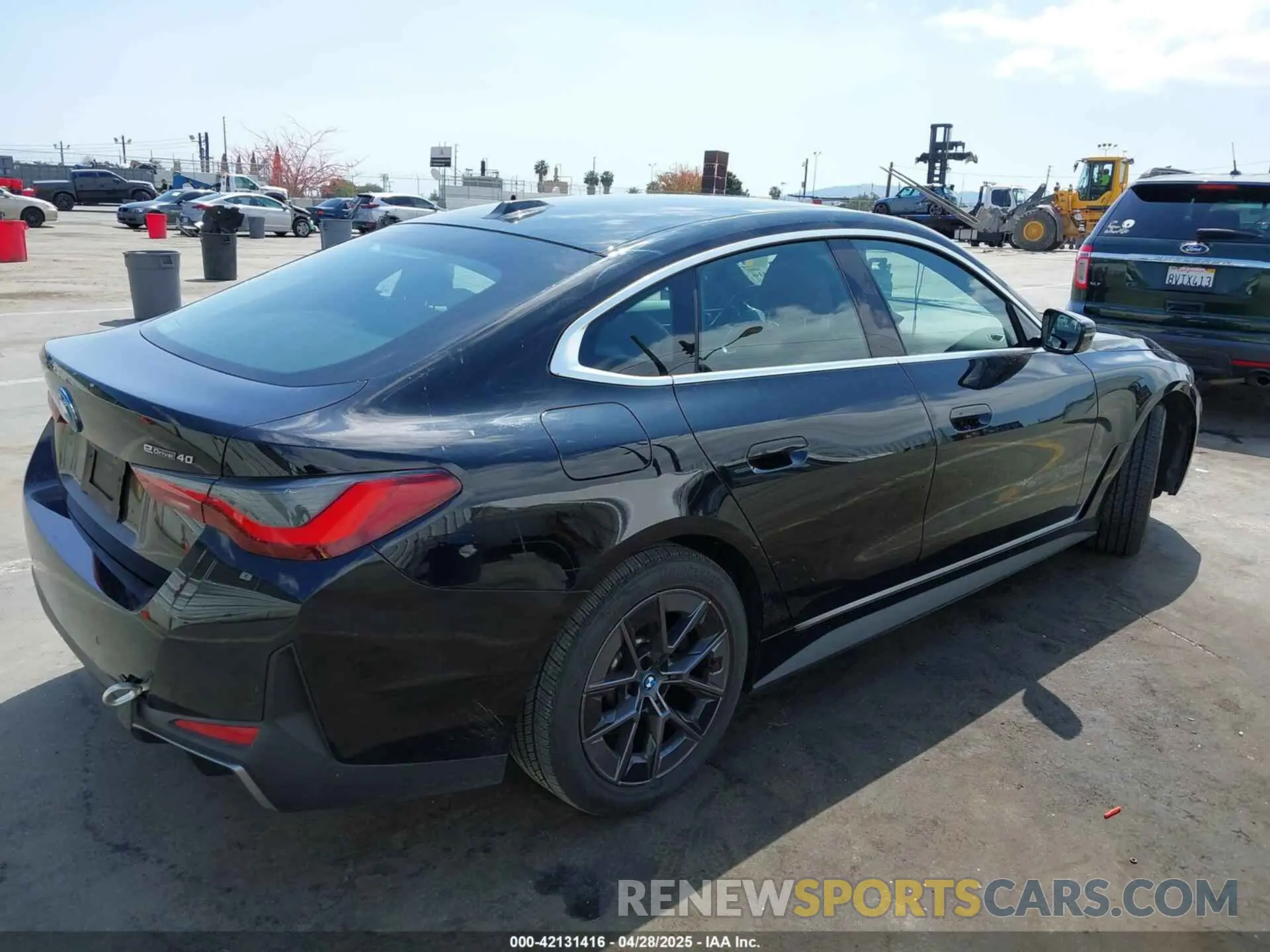 4 Photograph of a damaged car WBY73AW08PFN62950 BMW I4 2023
