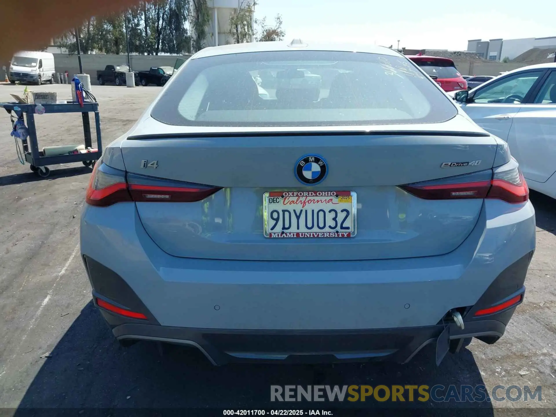 16 Photograph of a damaged car WBY73AW09PFN59684 BMW I4 2023