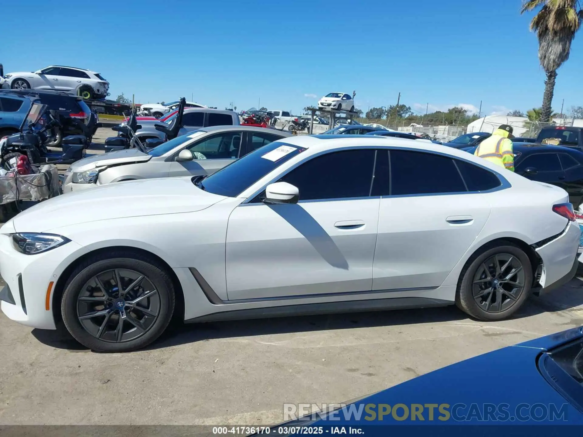 15 Photograph of a damaged car WBY43AW00RFS68805 BMW I4 2024