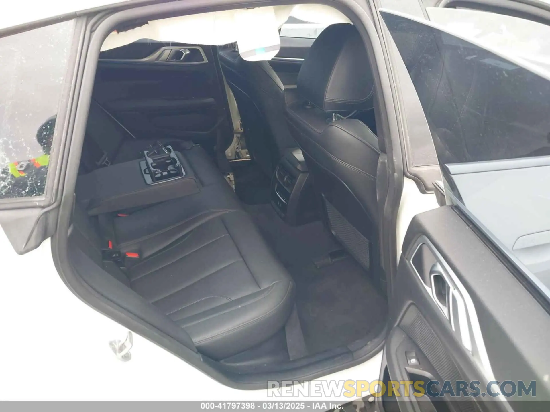 8 Photograph of a damaged car WBY43AW04RFR67340 BMW I4 2024