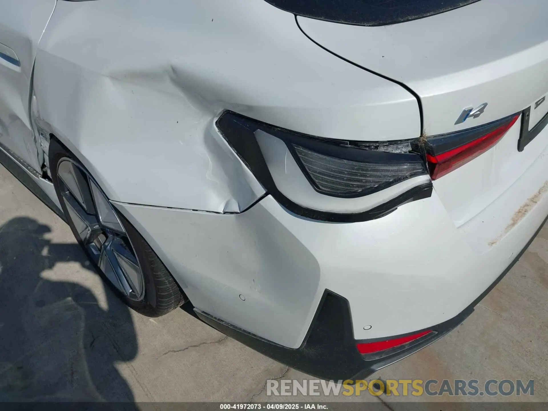 22 Photograph of a damaged car WBY43AW04RFT05953 BMW I4 2024