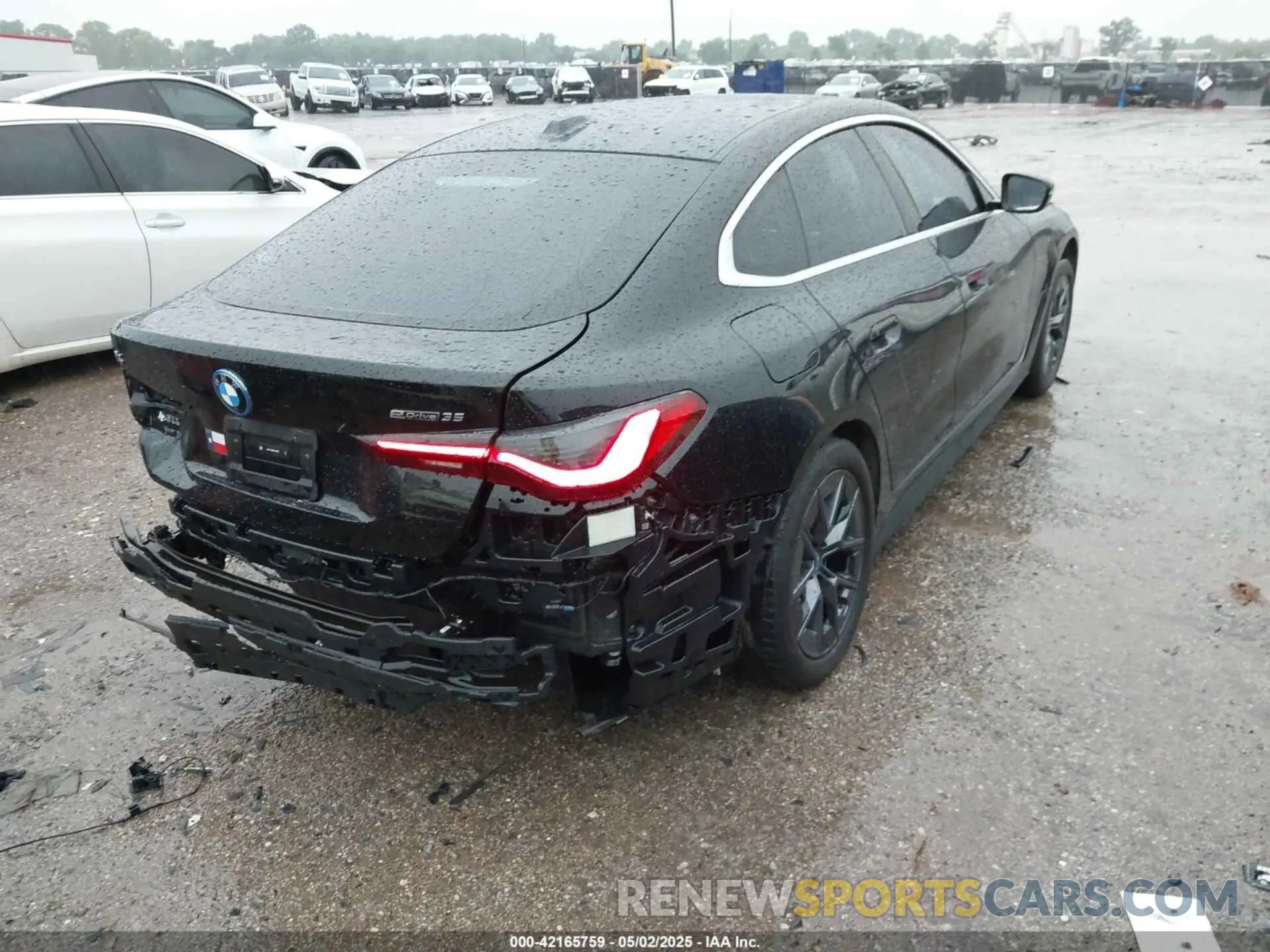 4 Photograph of a damaged car WBY43AW06RFS58764 BMW I4 2024
