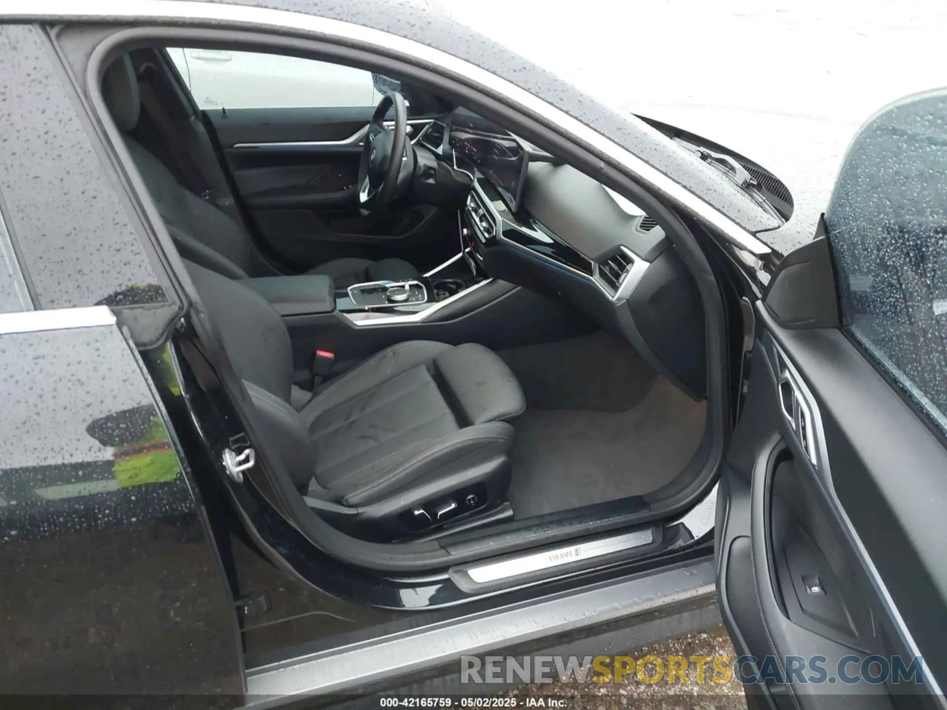 5 Photograph of a damaged car WBY43AW06RFS58764 BMW I4 2024