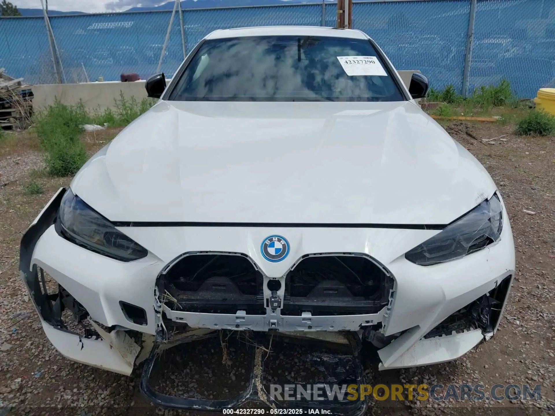 13 Photograph of a damaged car WBY73AW06RFS63542 BMW I4 2024