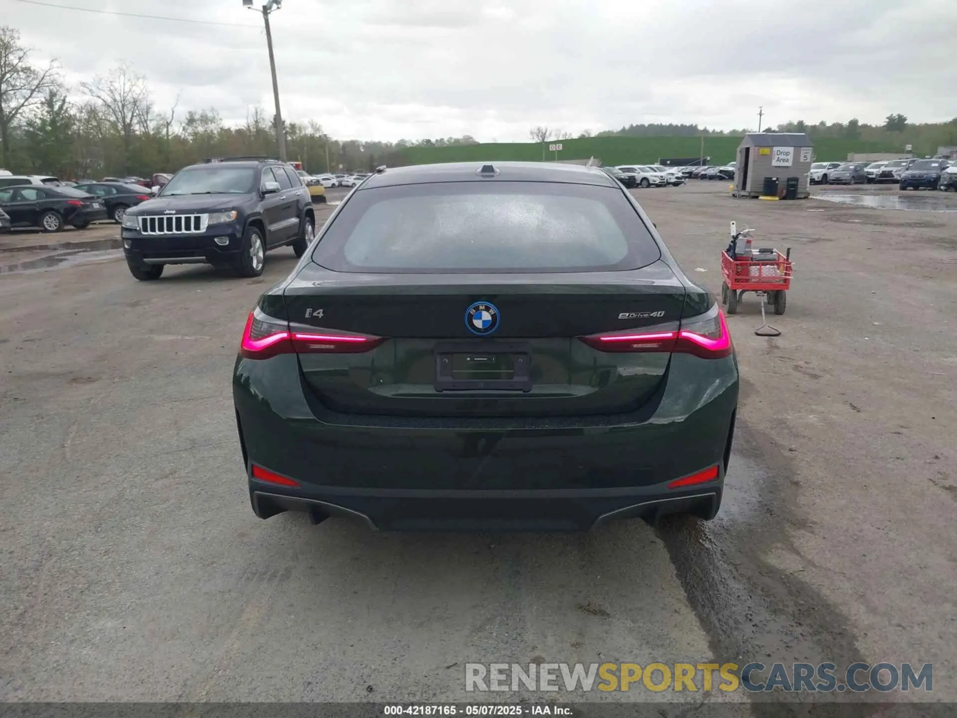 16 Photograph of a damaged car WBY73AW07RFS54641 BMW I4 2024