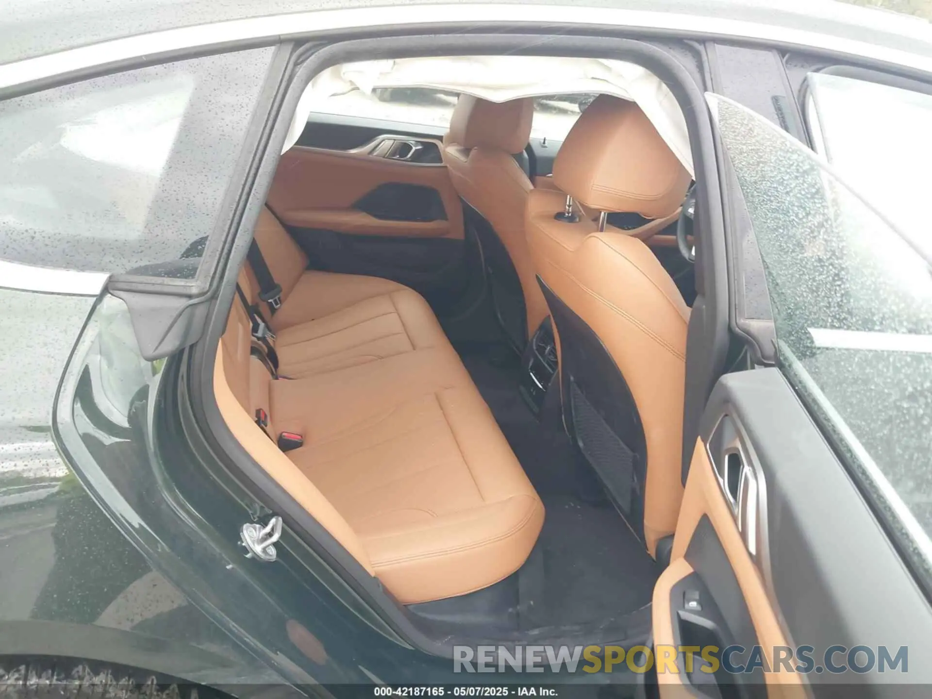 8 Photograph of a damaged car WBY73AW07RFS54641 BMW I4 2024
