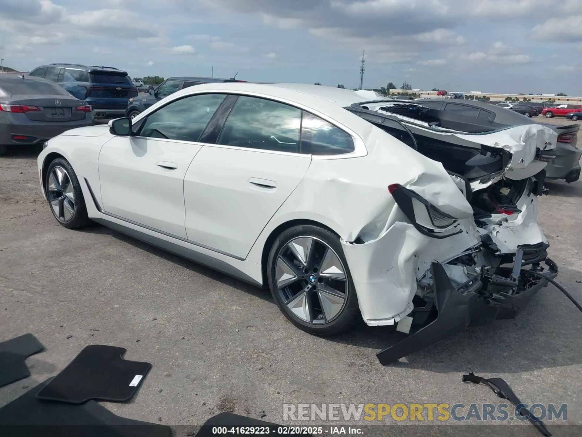 3 Photograph of a damaged car WBY23HD02SFT66503 BMW I4 2025