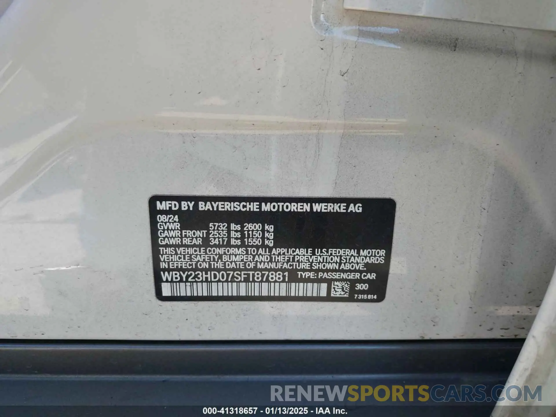 9 Photograph of a damaged car WBY23HD07SFT87881 BMW I4 2025
