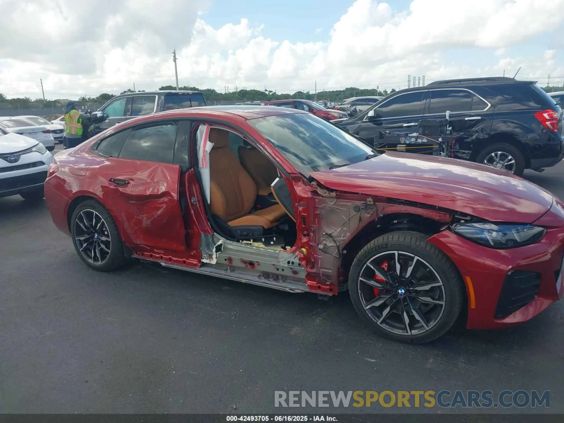 6 Photograph of a damaged car WBY33HD01SFU21074 BMW I4 2025
