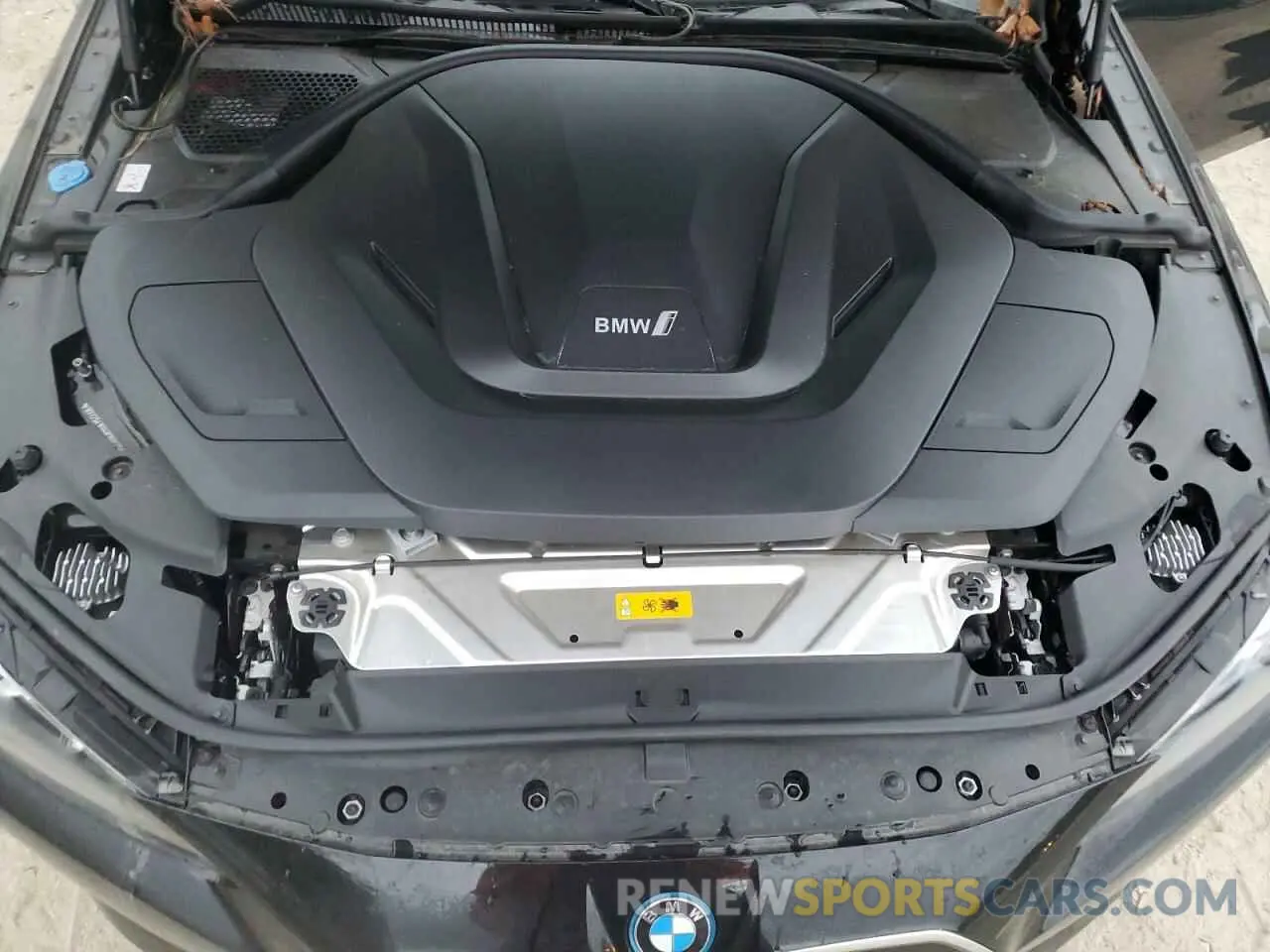 11 Photograph of a damaged car WBY73AW04NFN08123 BMW I4 EDRIVE 2022