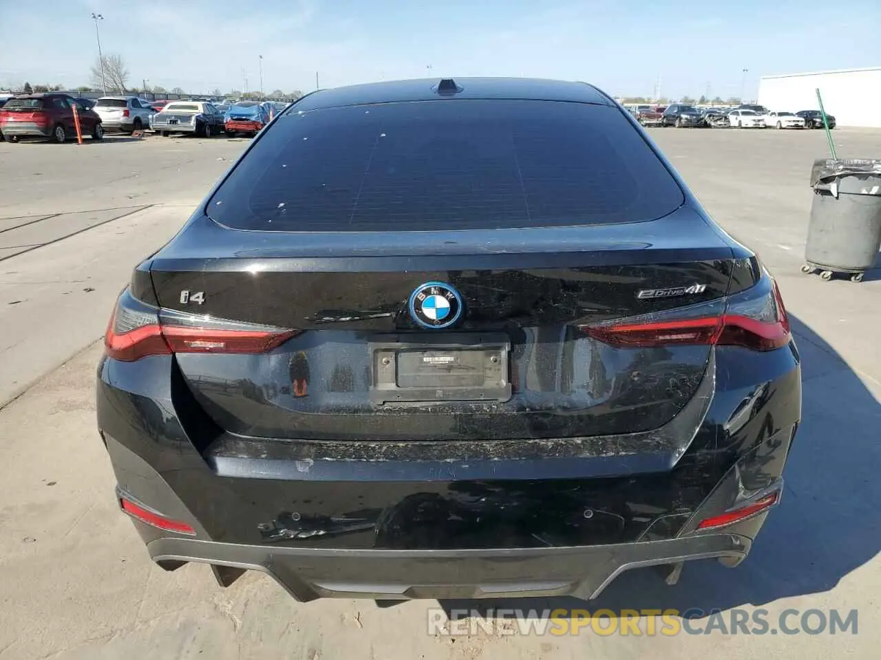 6 Photograph of a damaged car WBY73AW0XNFN03508 BMW I4 EDRIVE 2022
