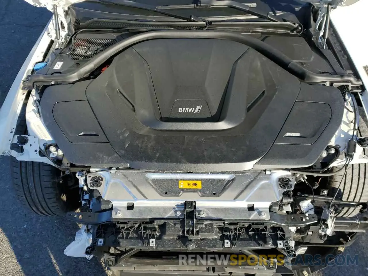 11 Photograph of a damaged car WBY73AW0XNFN10250 BMW I4 EDRIVE 2022