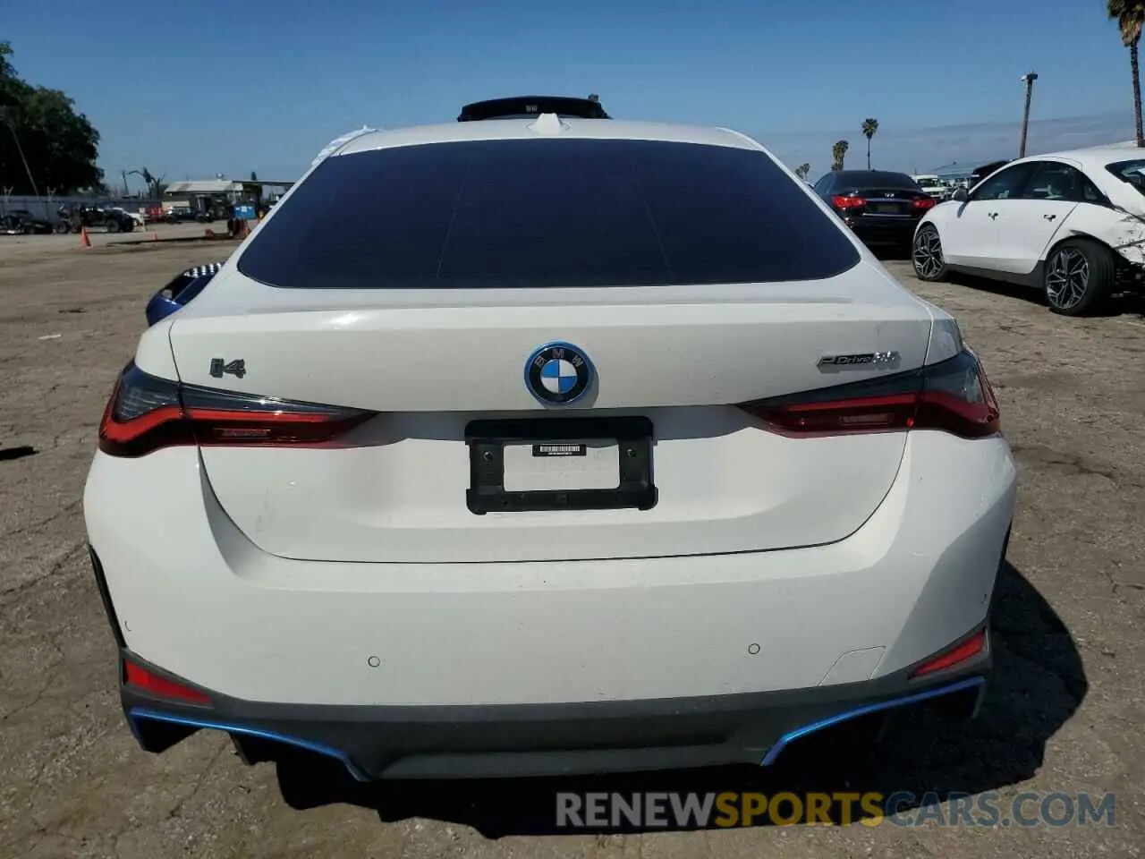 6 Photograph of a damaged car WBY43AW02PFP98707 BMW I4 EDRIVE 2023