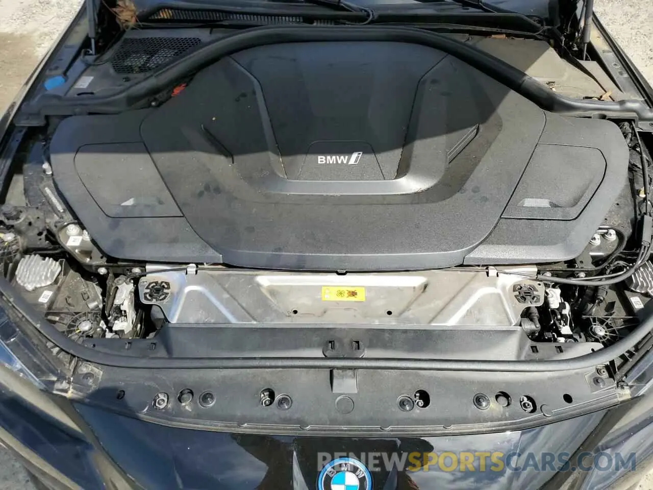 11 Photograph of a damaged car WBY43AW06PFP65886 BMW I4 EDRIVE 2023