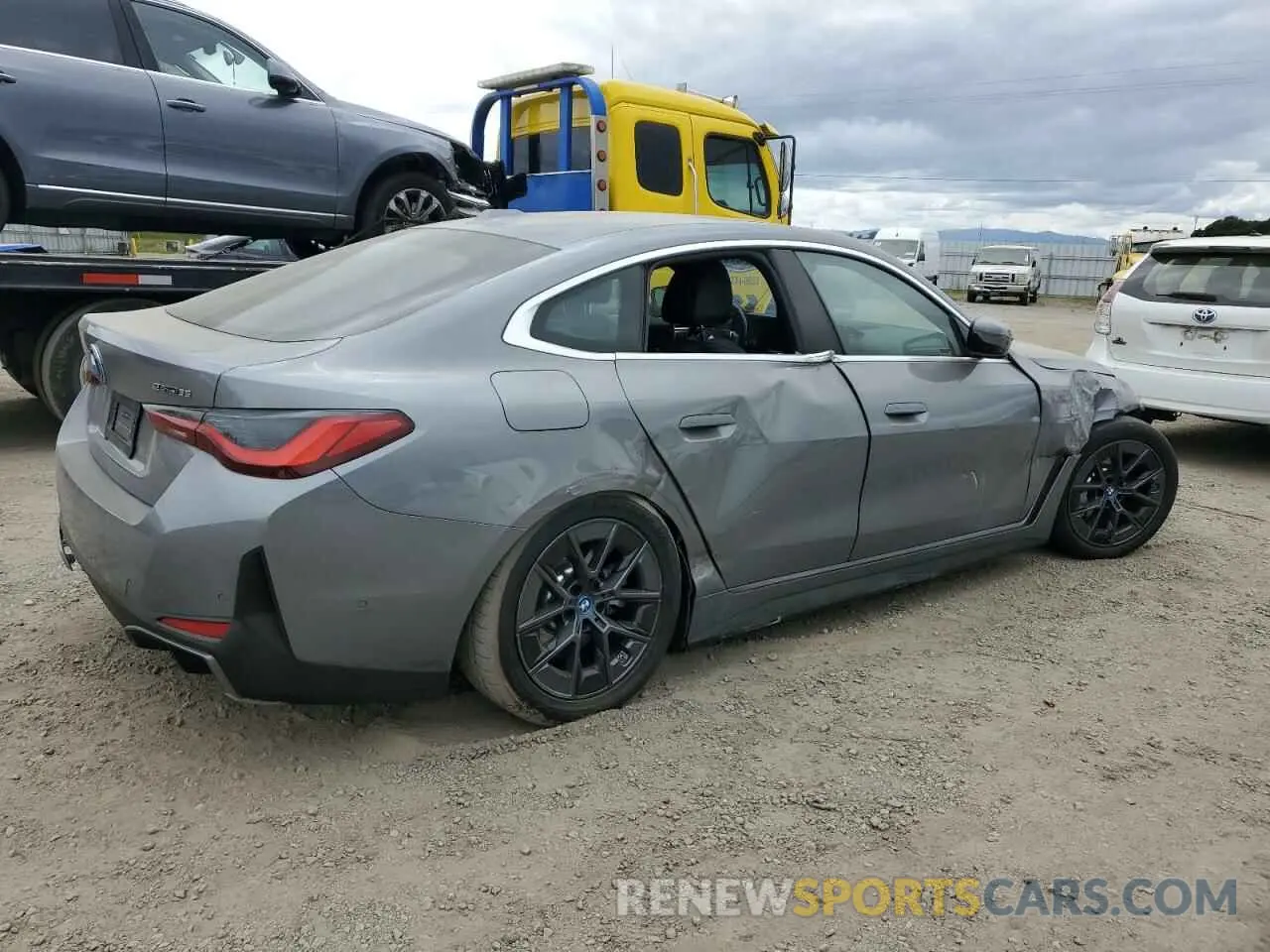 3 Photograph of a damaged car WBY43AW06PFR23434 BMW I4 EDRIVE 2023