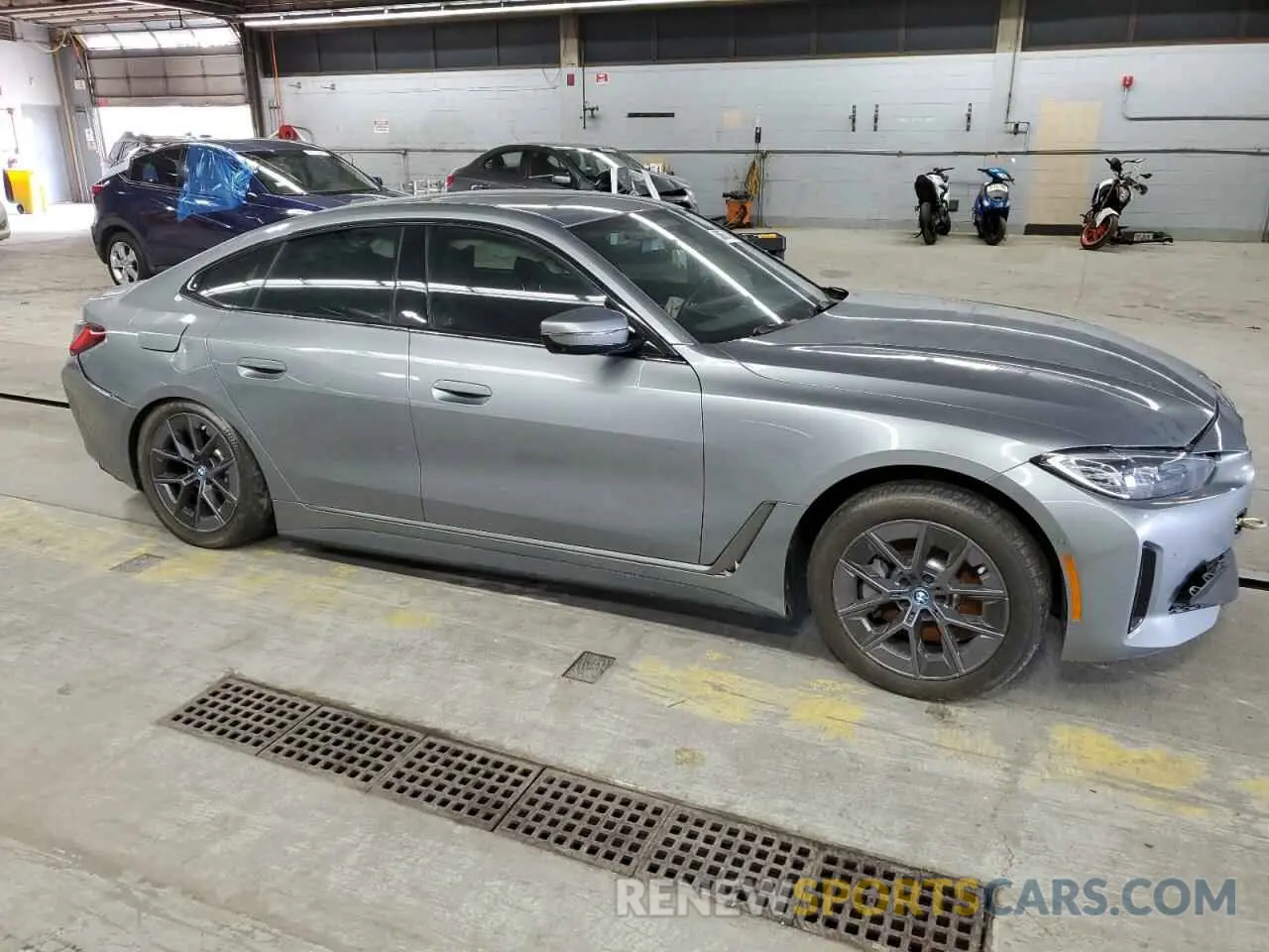 4 Photograph of a damaged car WBY73AW04PFR09271 BMW I4 EDRIVE 2023