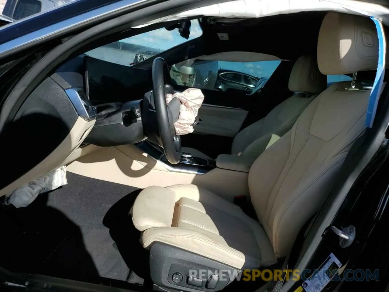 7 Photograph of a damaged car WBY43AW03RFT40919 BMW I4 EDRIVE 2024