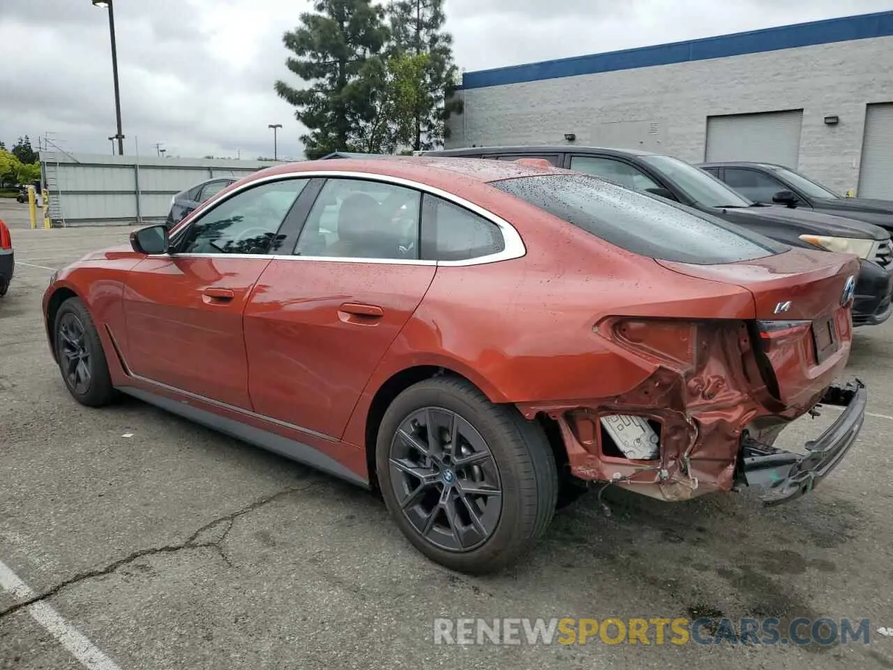 2 Photograph of a damaged car WBY43AW05RFR71607 BMW I4 EDRIVE 2024