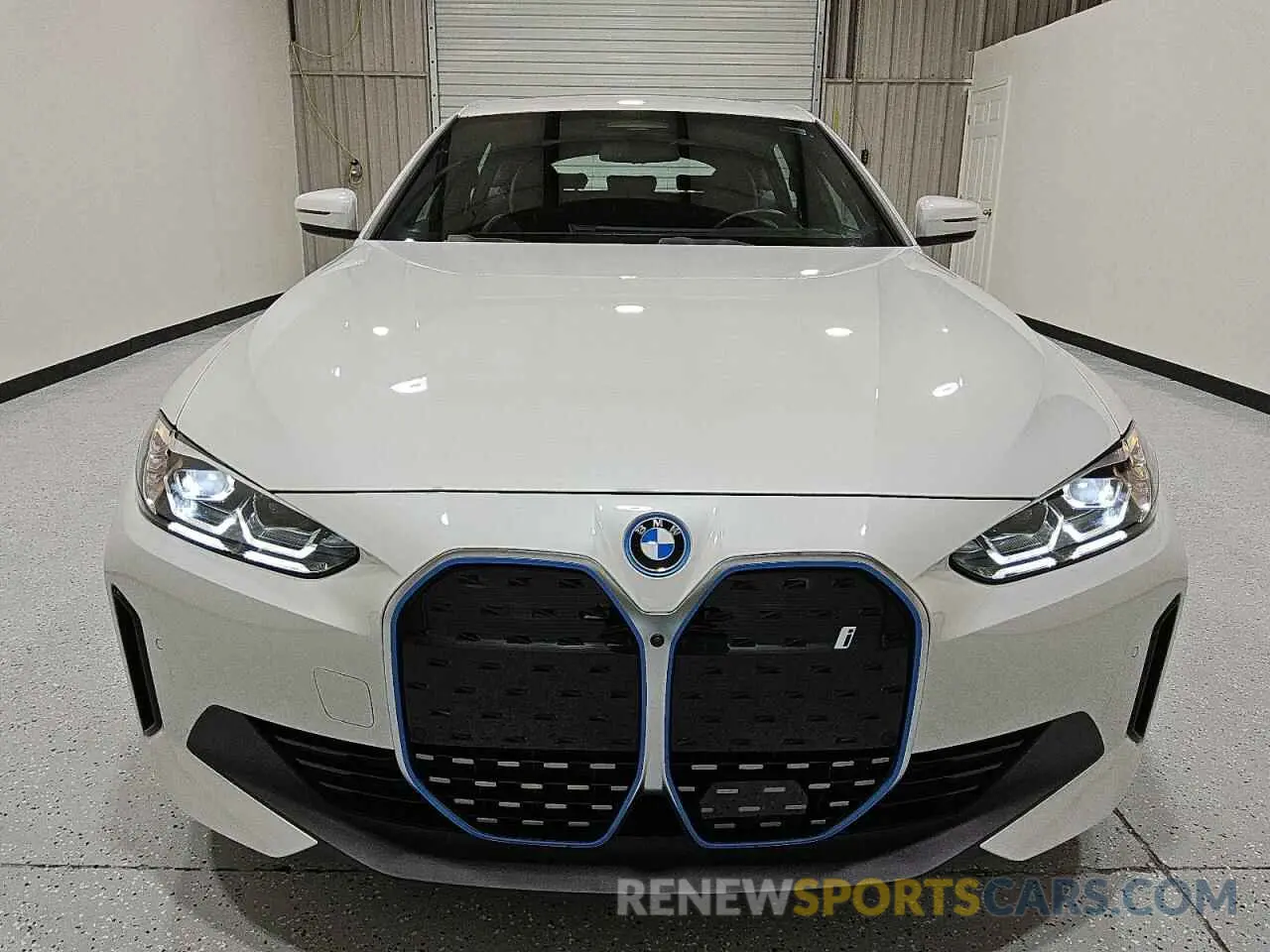 5 Photograph of a damaged car WBY73AW04RFT37296 BMW I4 EDRIVE 2024