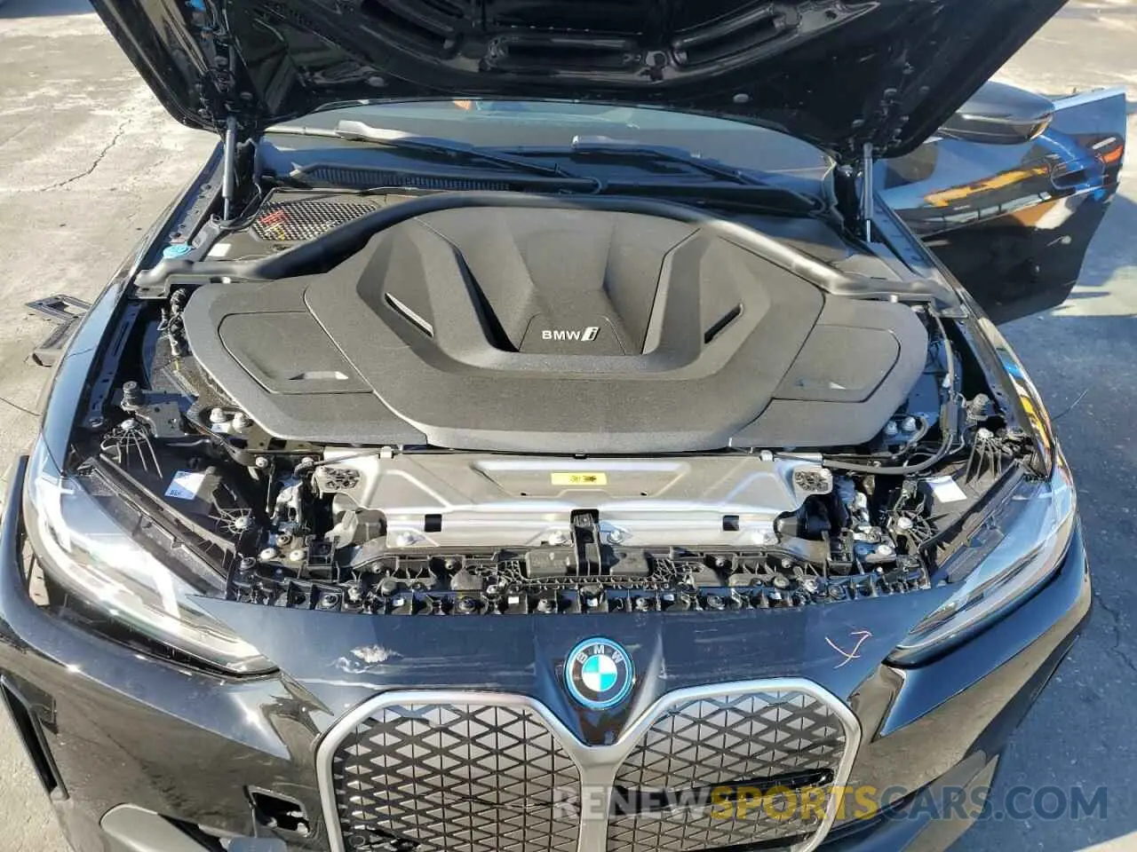 13 Photograph of a damaged car WBY23HD08SFU43519 BMW I4 EDRIVE 2025