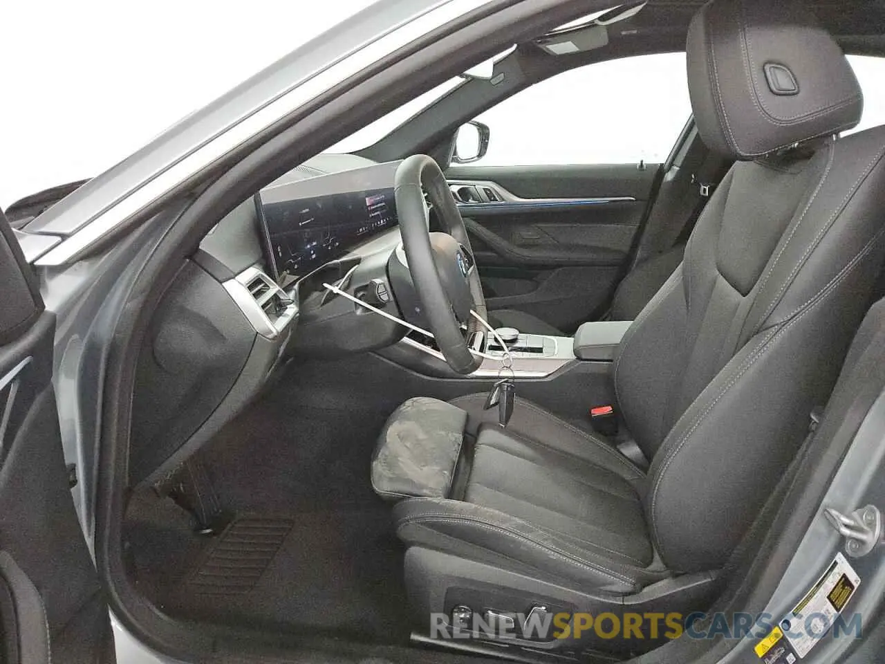 7 Photograph of a damaged car WBY23HD0XSFT92296 BMW I4 EDRIVE 2025
