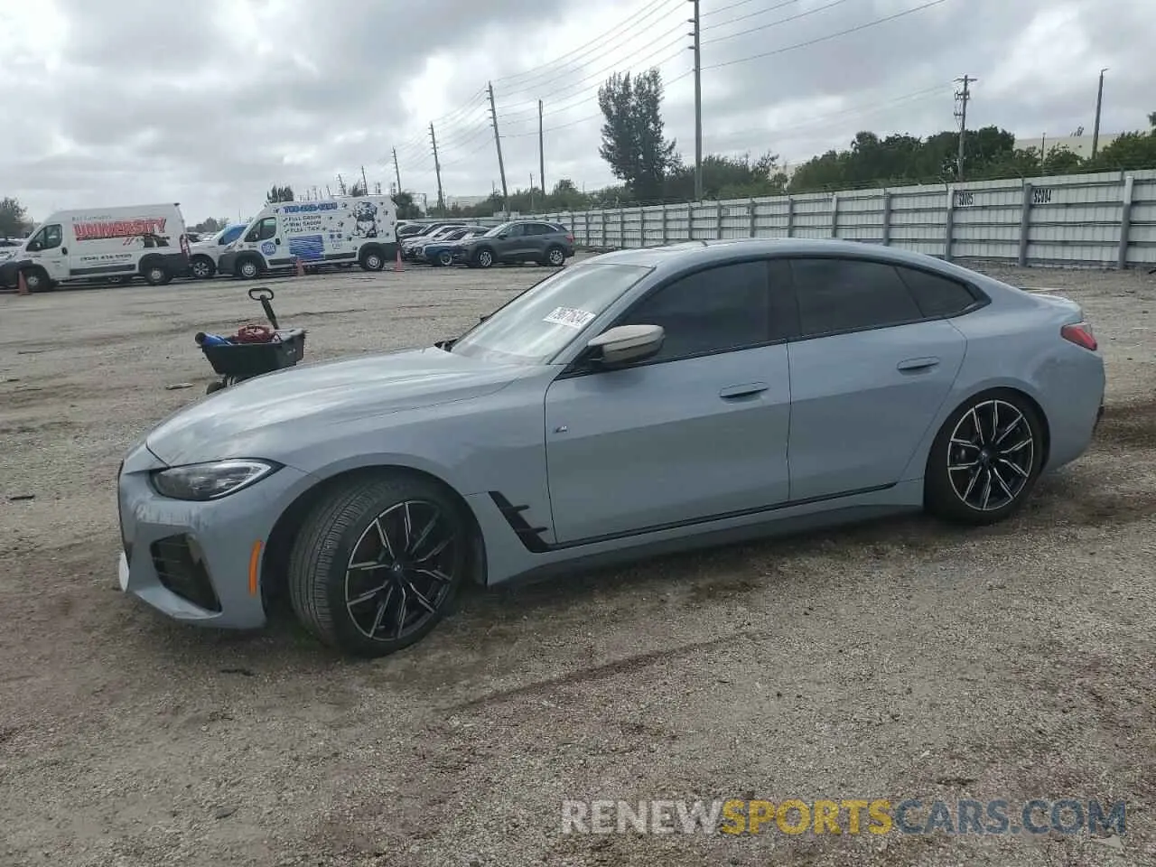 1 Photograph of a damaged car WBY33AW06NFM50076 BMW I4 M50 2022