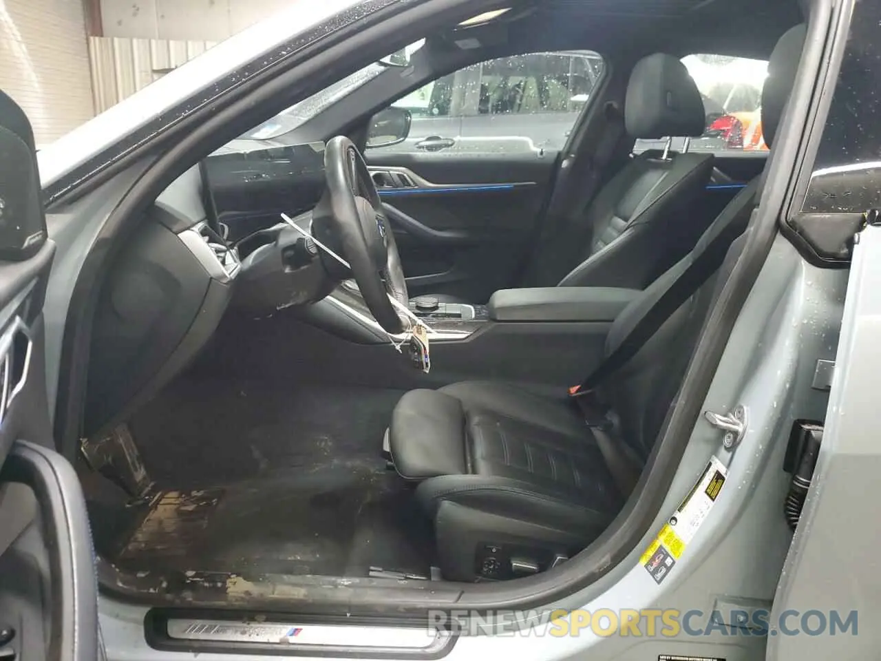 7 Photograph of a damaged car WBY33AW00PFP81013 BMW I4 M50 2023