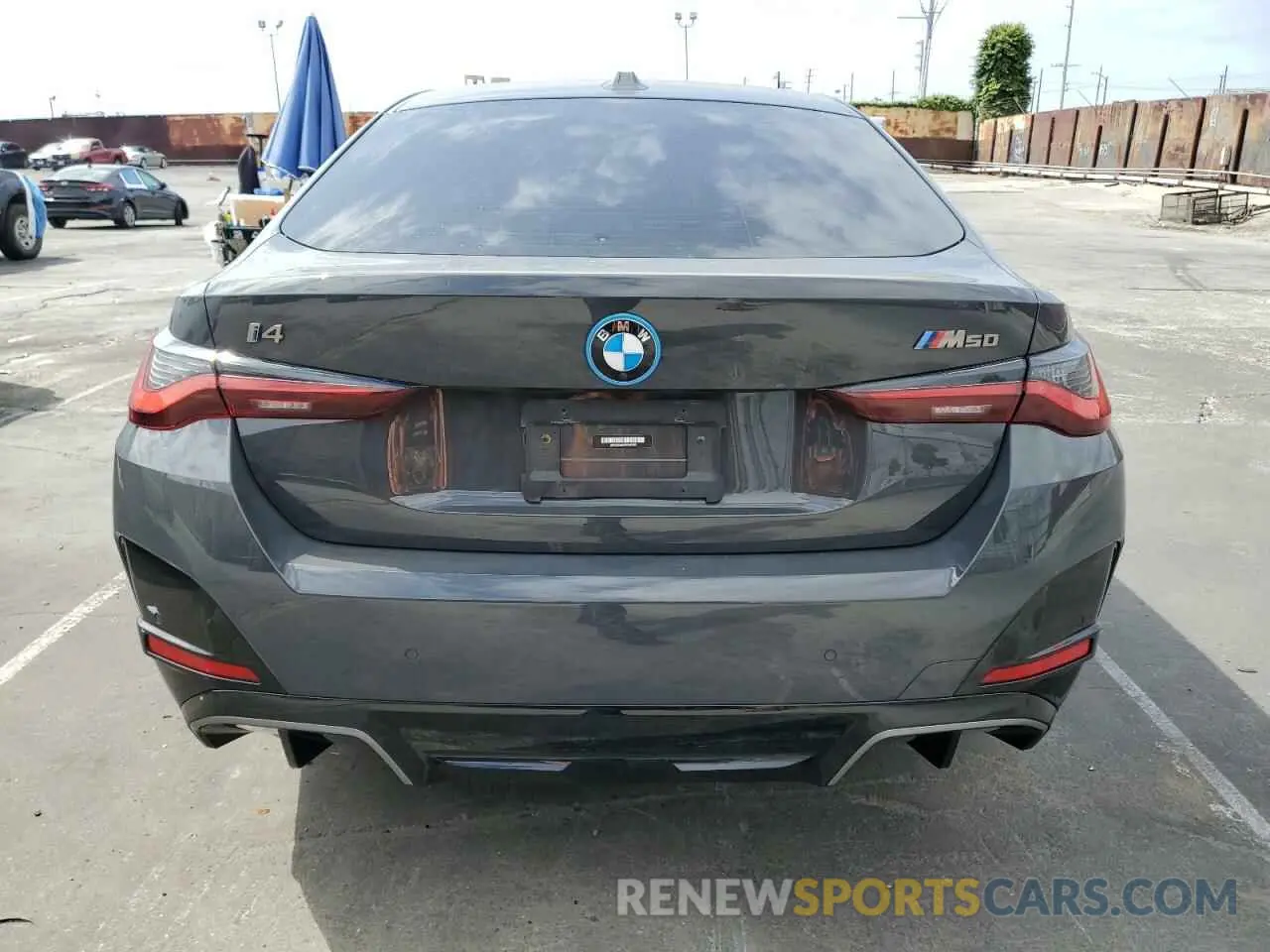 6 Photograph of a damaged car WBY33AW0XPFN48269 BMW I4 M50 2023