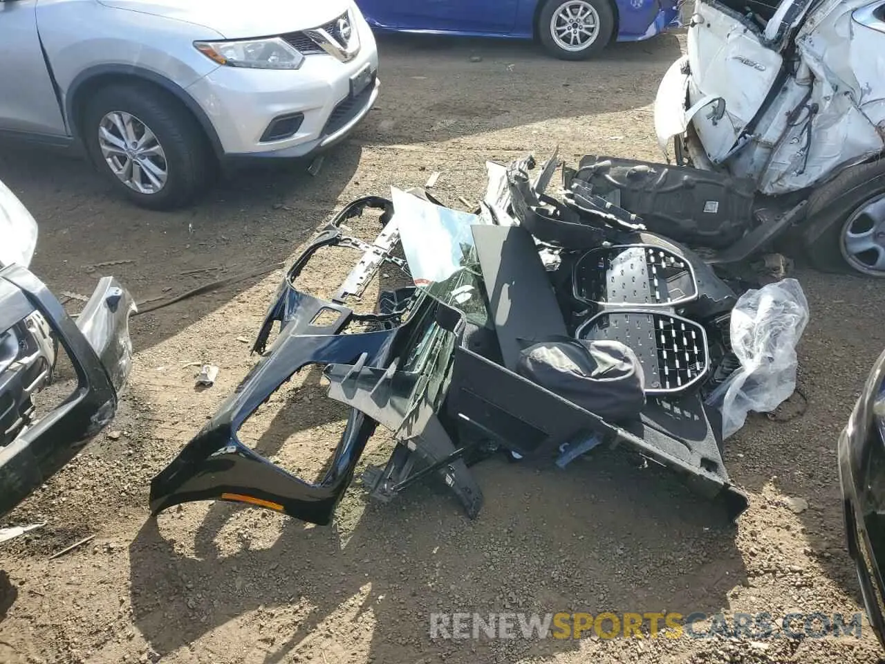 12 Photograph of a damaged car WBY33AW0XPFP88678 BMW I4 M50 2023