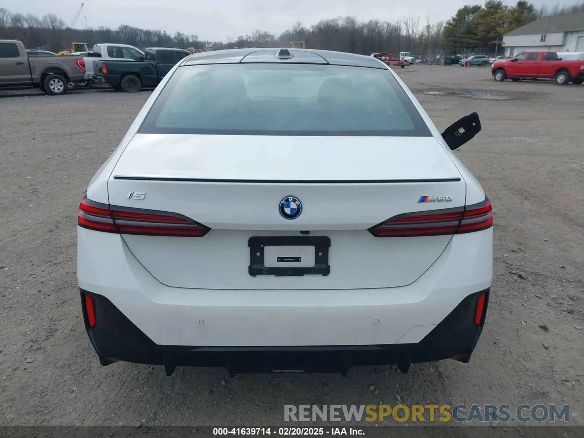 16 Photograph of a damaged car WBY43FK07RCP53740 BMW I5 2024