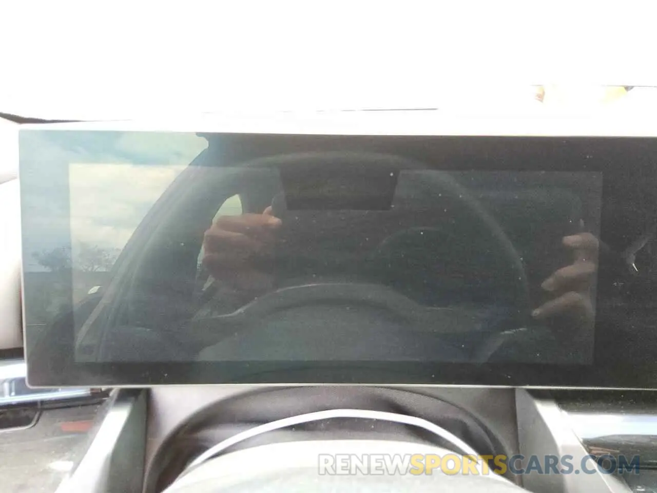 9 Photograph of a damaged car WBY33FK02RCR91118 BMW I5 EDRIVE 2024