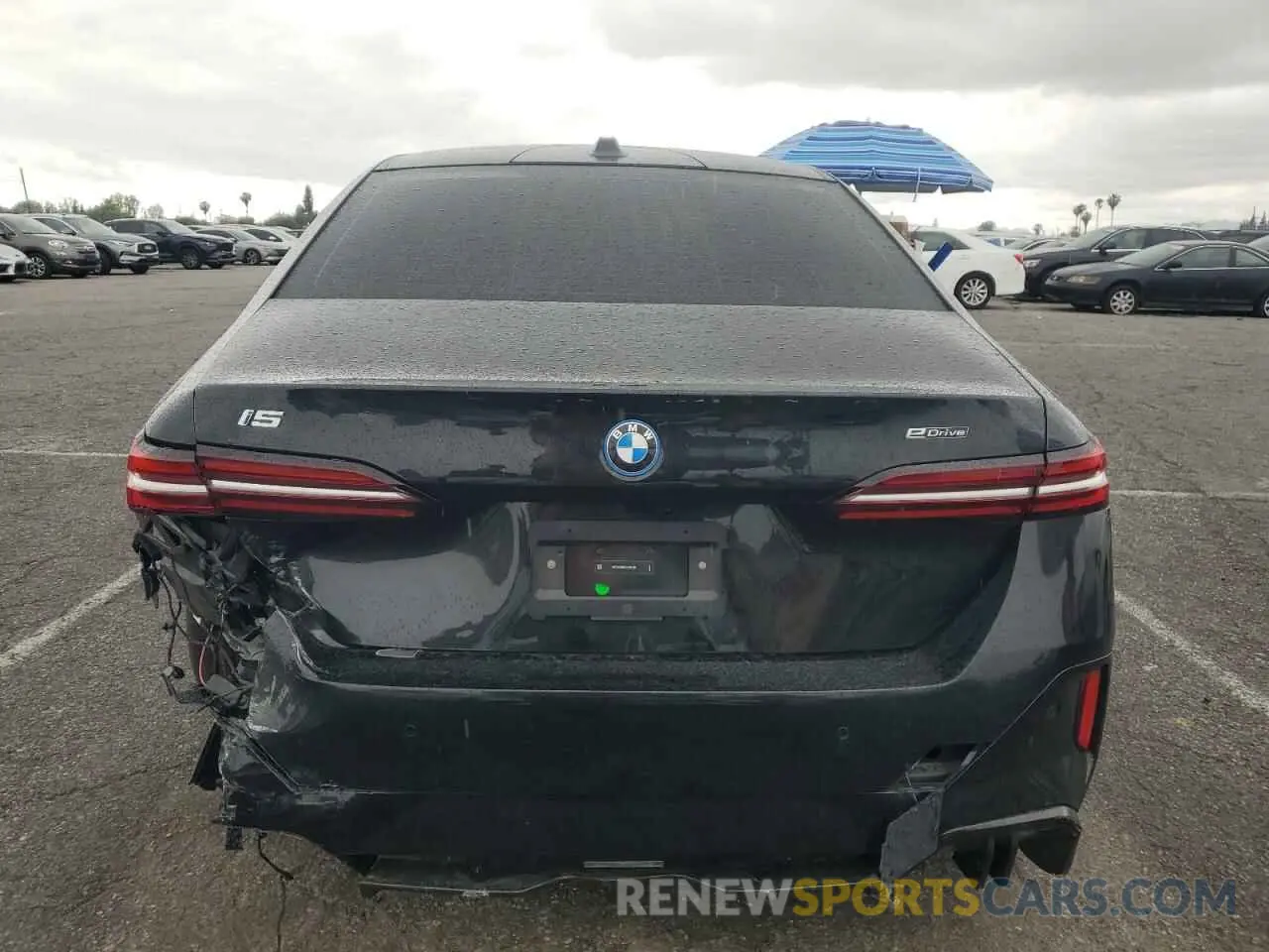6 Photograph of a damaged car WBY33FK07RCP01181 BMW I5 EDRIVE 2024