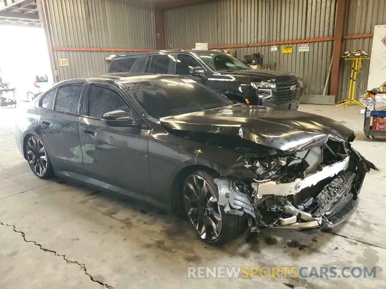 4 Photograph of a damaged car WBY33FK07RCP43401 BMW I5 EDRIVE 2024