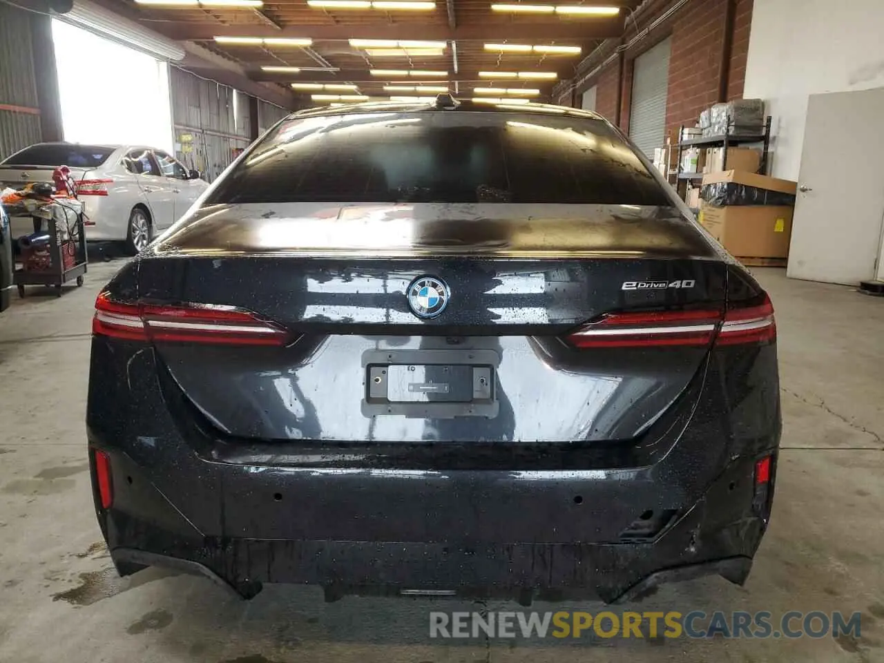 6 Photograph of a damaged car WBY33FK07RCP43401 BMW I5 EDRIVE 2024