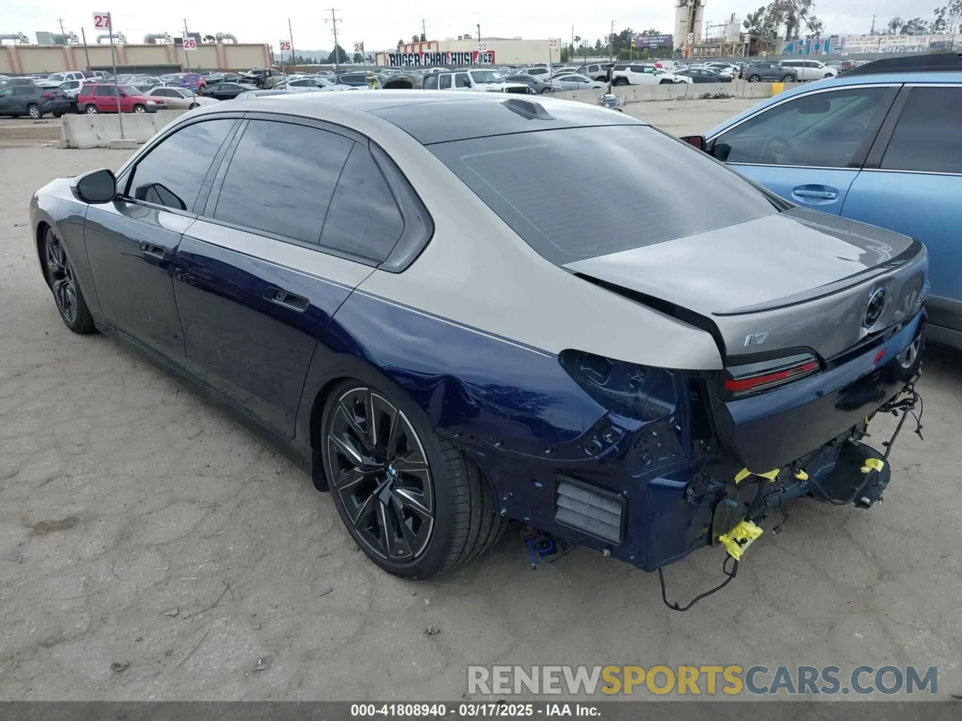 3 Photograph of a damaged car WBY53EJ05PCM97031 BMW I7 2023