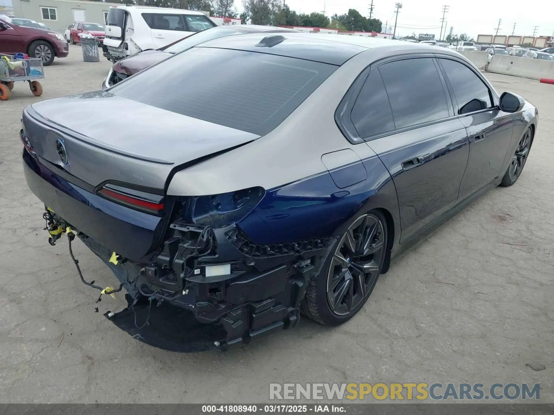 4 Photograph of a damaged car WBY53EJ05PCM97031 BMW I7 2023