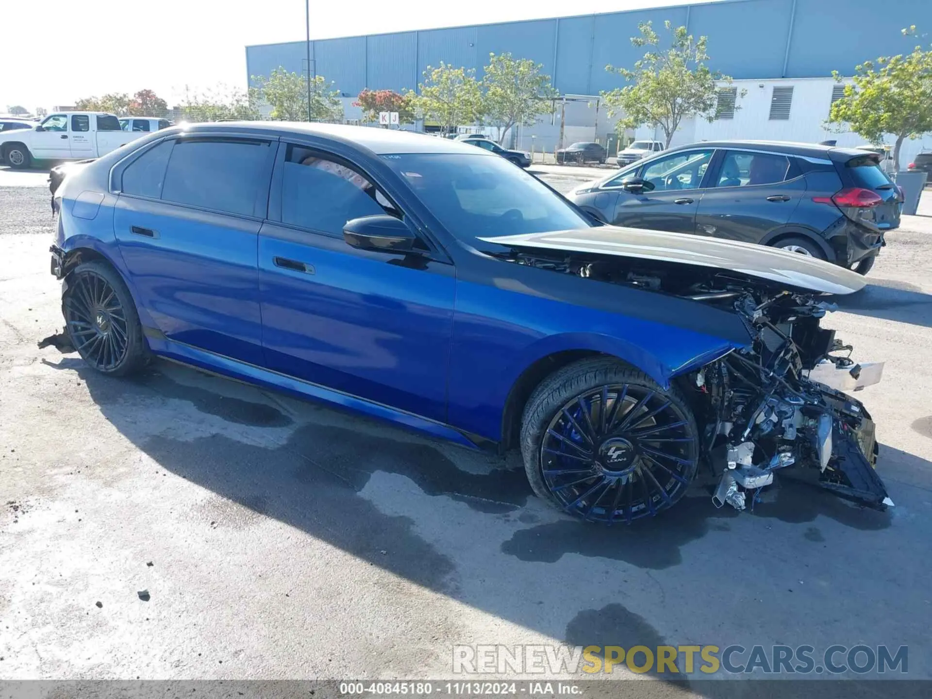 1 Photograph of a damaged car WBY53EJ05PCN86100 BMW I7 2023