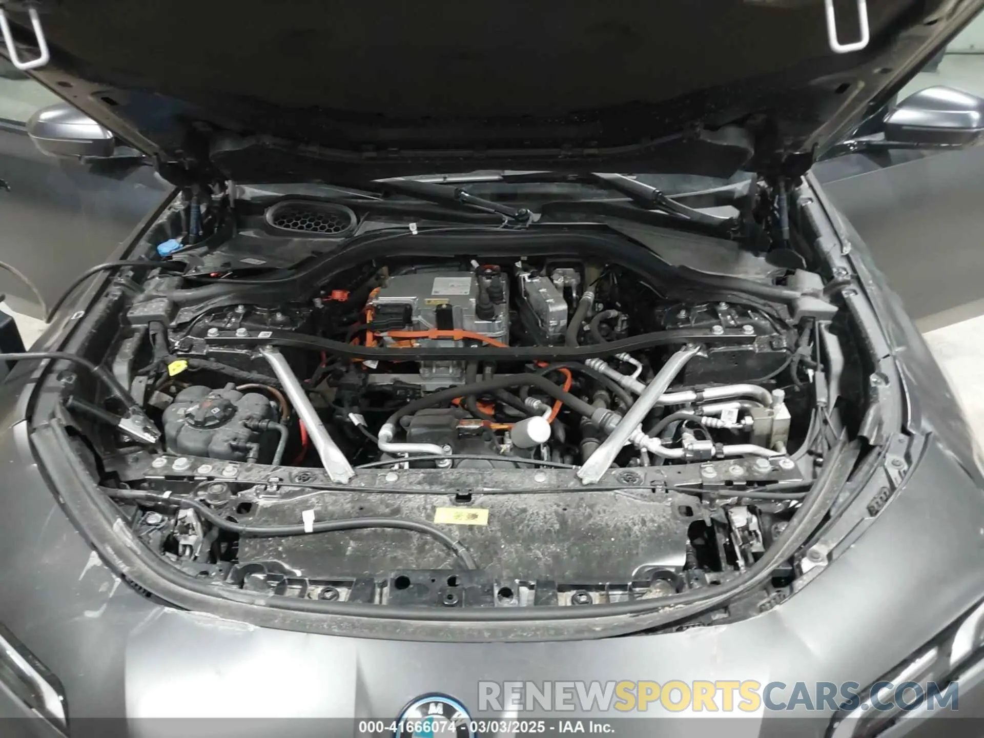 10 Photograph of a damaged car WBY53EJ07PCM80196 BMW I7 2023