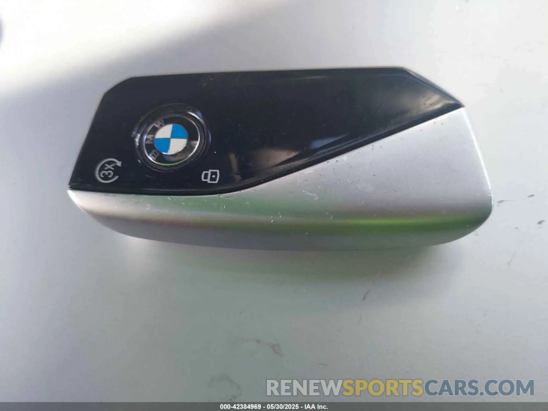 11 Photograph of a damaged car WBY43EJ00RCR66802 BMW I7 2024