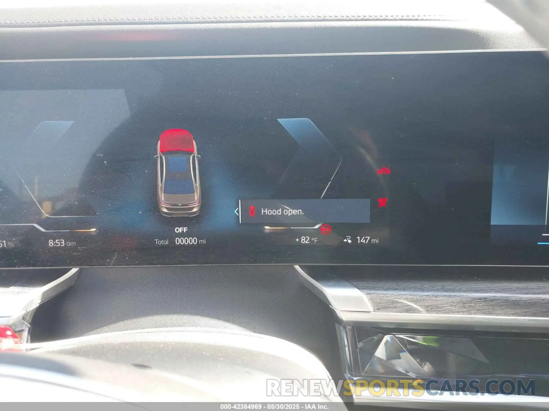 18 Photograph of a damaged car WBY43EJ00RCR66802 BMW I7 2024
