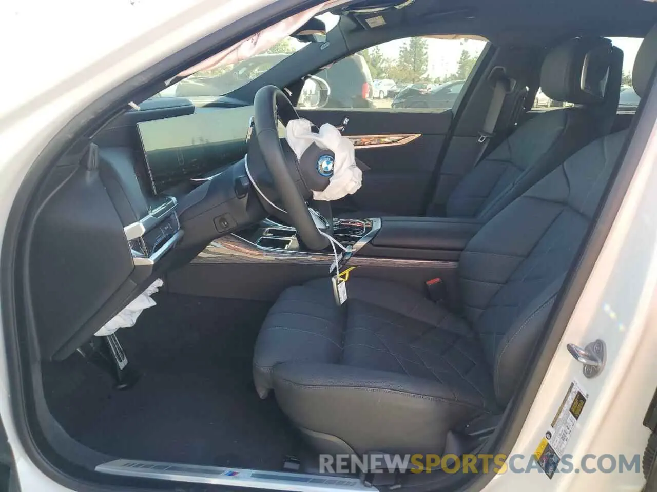 7 Photograph of a damaged car WBY43EJ04RCS69245 BMW I7 EDRIVE5 2024